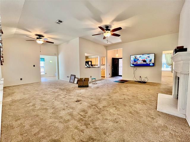 Building Photo - 3900 Chimney Rock Dr