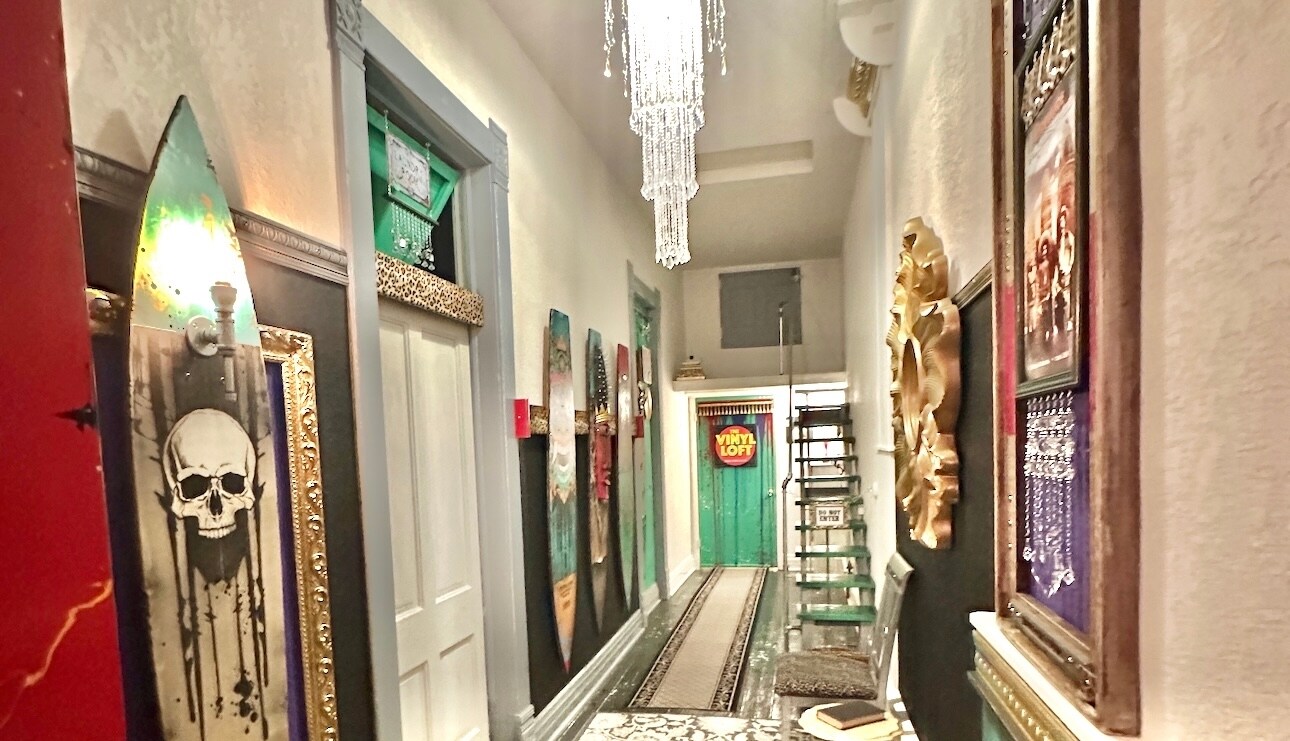 Common Hallway leading to Vinyl Loft - 117 W Harrison Ave