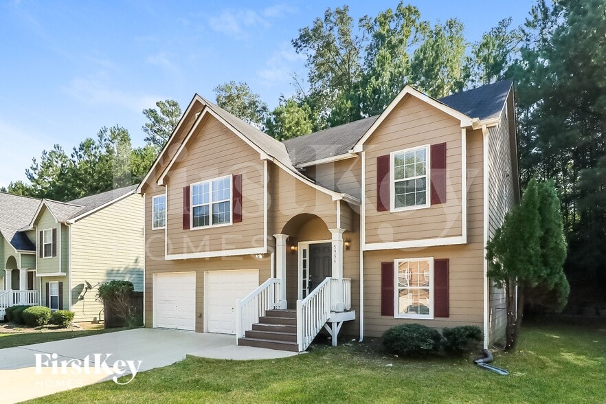 Building Photo - 5955 Water Oaks Dr