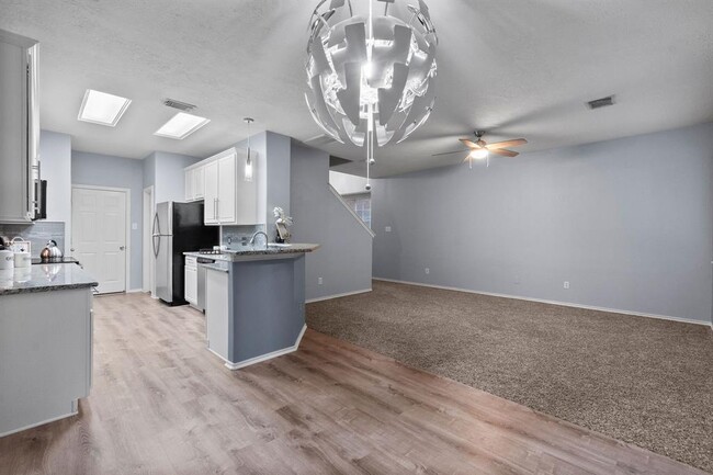 Building Photo - 99 Gallery Cove Ct
