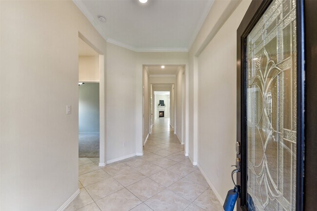 Building Photo - 17515 Cypress Hilltop Wy