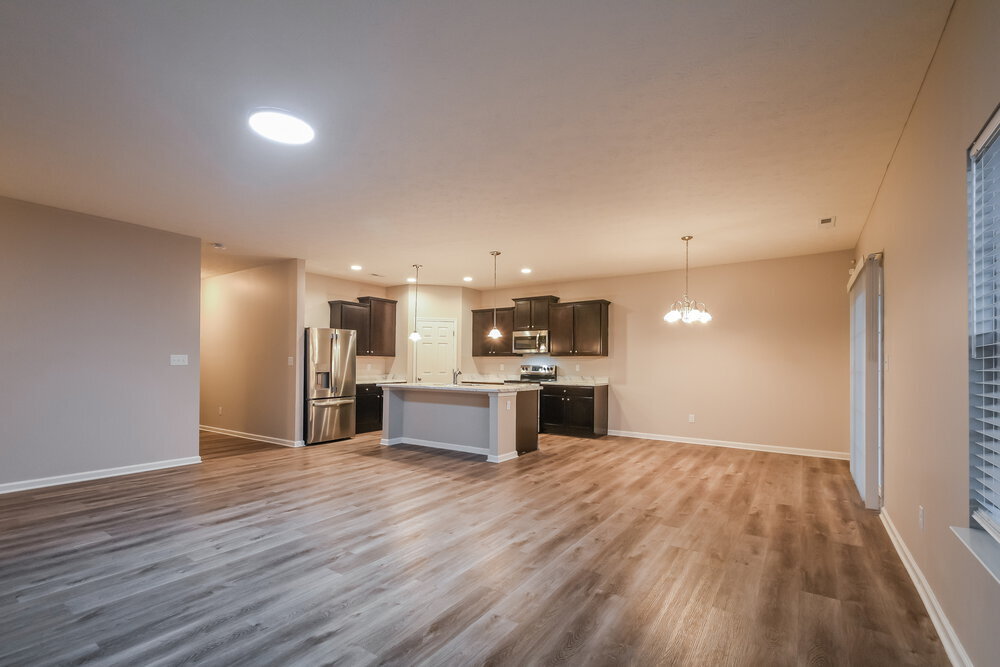 Building Photo - 2255 Silver Spoon Dr
