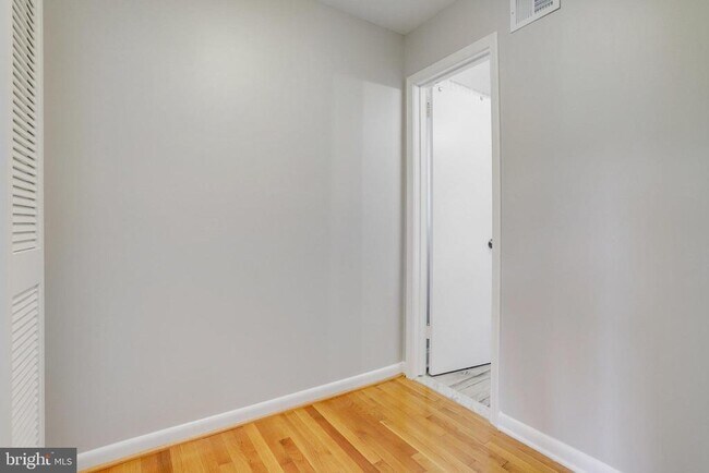 Building Photo - 6820 Wheatley Ct