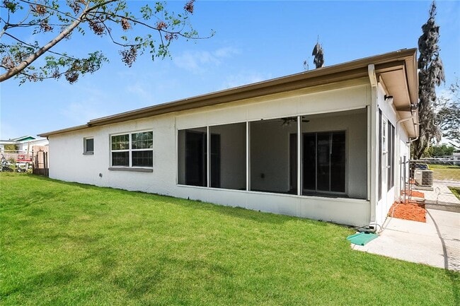 Building Photo - 9135 Richwood Ln