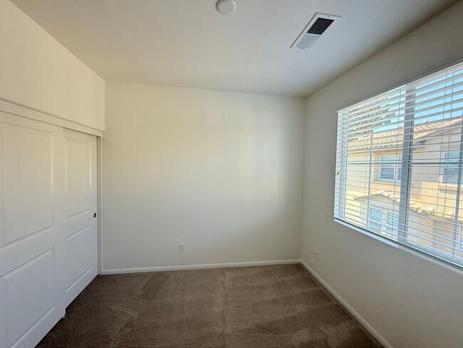 Building Photo - Beautiful Lake San Marcos Home - Offered b...