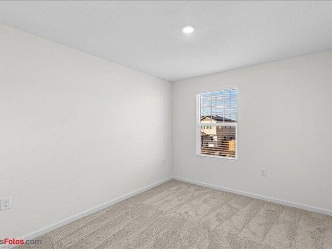 Building Photo - 364 Pismo Dr
