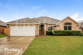 Building Photo - 960 Carlin Ln