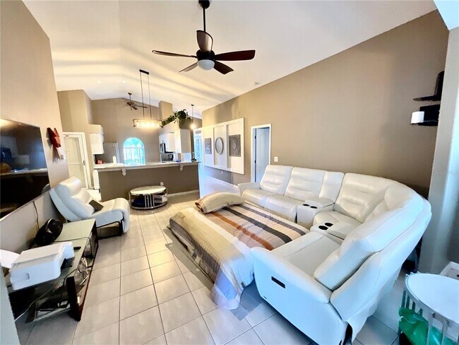 Building Photo - 2789 Morningside Dr