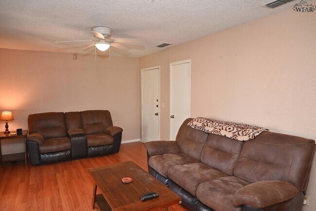 Building Photo - 2814 McGaha Ave