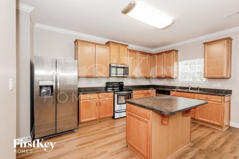 Building Photo - 4006 Linville Falls Ln