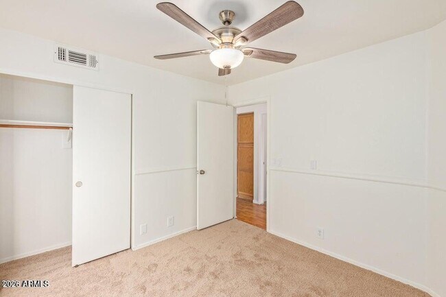 Building Photo - 6585 N 77th Dr