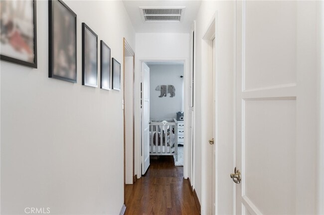 Building Photo - 4637 Hackett Ave