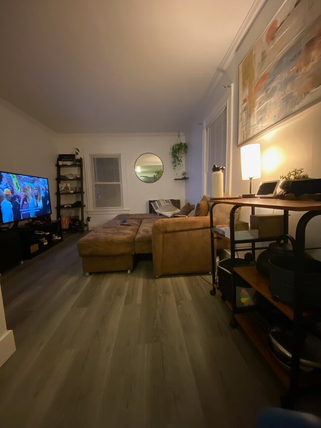 Building Photo - 6 McCabe St