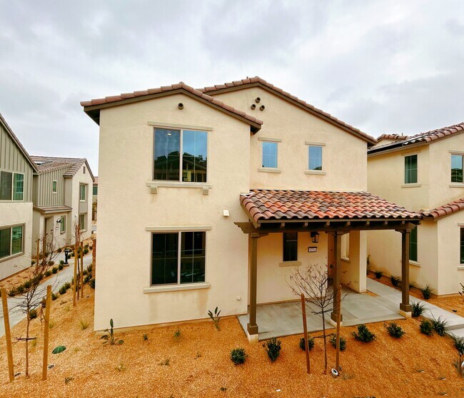 Building Photo - 5254 Wildflower Ln