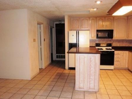 Building Photo - 9106 Shepard Dr