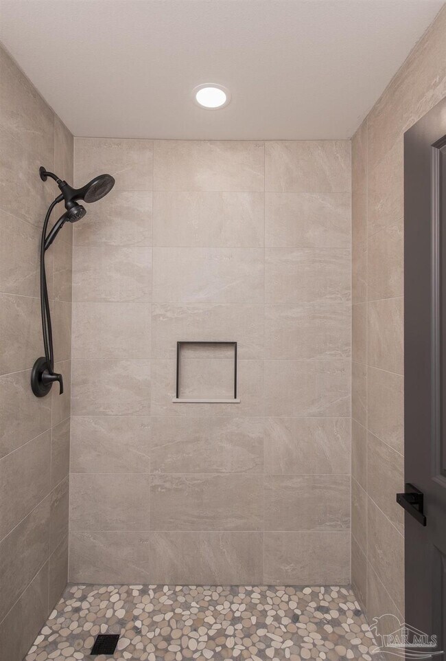 Building Photo - 2540 Hallmark Dr