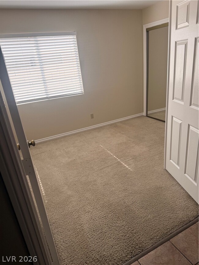 Building Photo - 3308 Royal Glen Ct