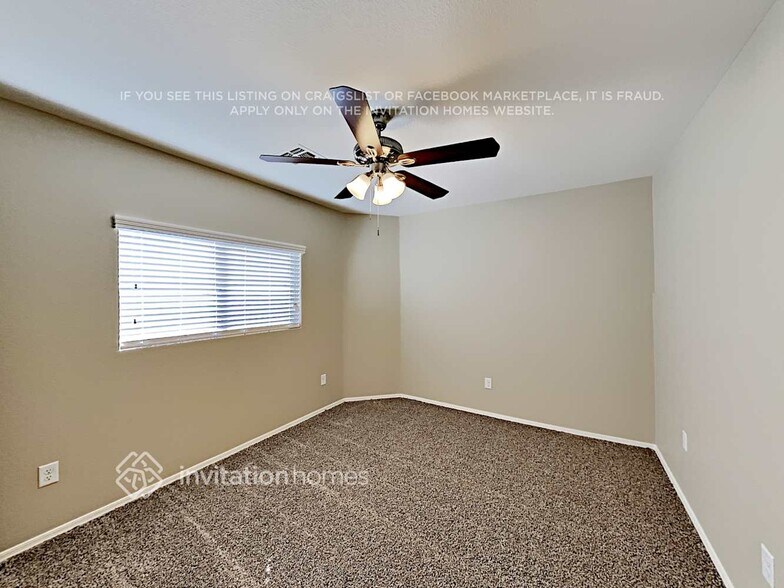 Building Photo - 2269 E Hazeltine Way