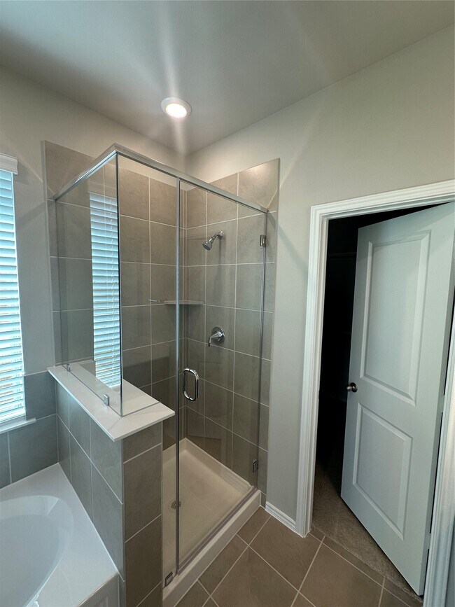 Building Photo - 206 Mercury Sky Rd