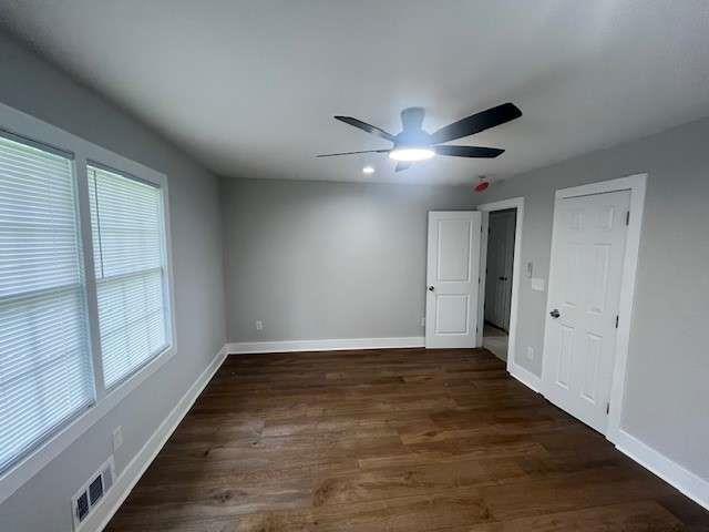 Building Photo - 635 Birchwood Ln SW