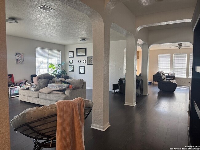 Building Photo - 24303 Grace Park