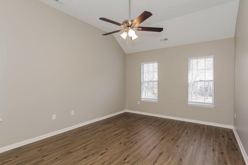 Building Photo - 4714 Saxonbury Way