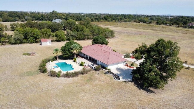 Building Photo - 127 Brushy Creek Trail