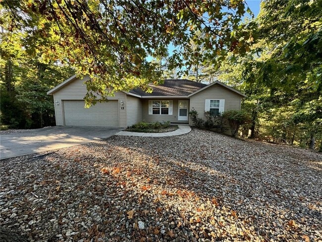 Building Photo - 15 Stowehead Ln