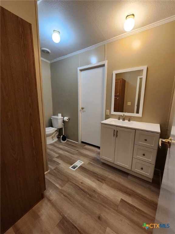 Building Photo - 922 Ashwood Dr