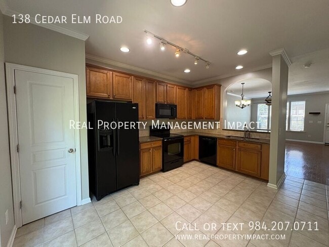 Building Photo - 138 Cedar Elm Rd