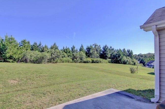 Building Photo - 7735 Country Pass