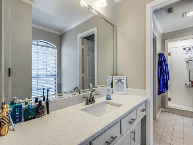 Building Photo - 4593 Adrian Way