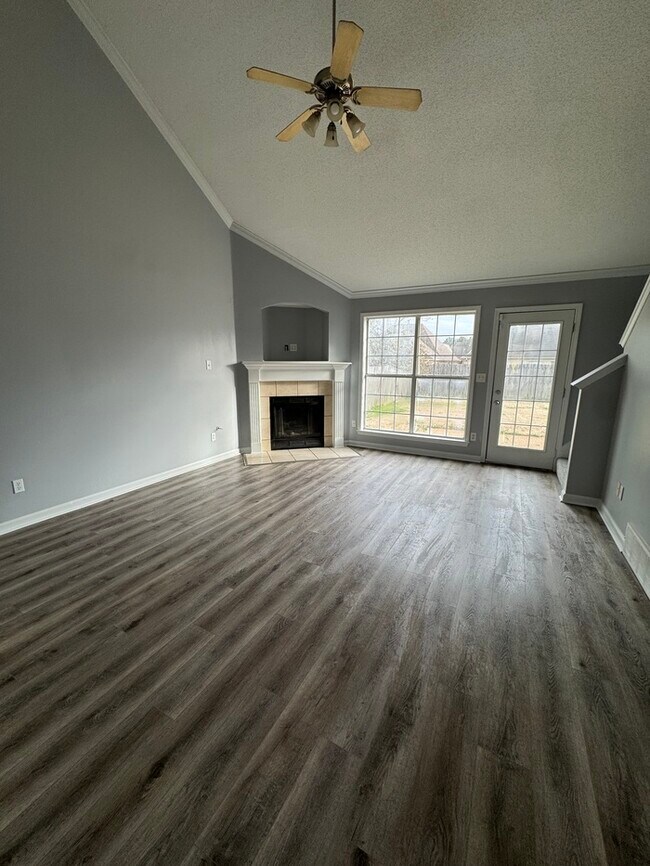 Building Photo - 7857 Windy Willow Rd