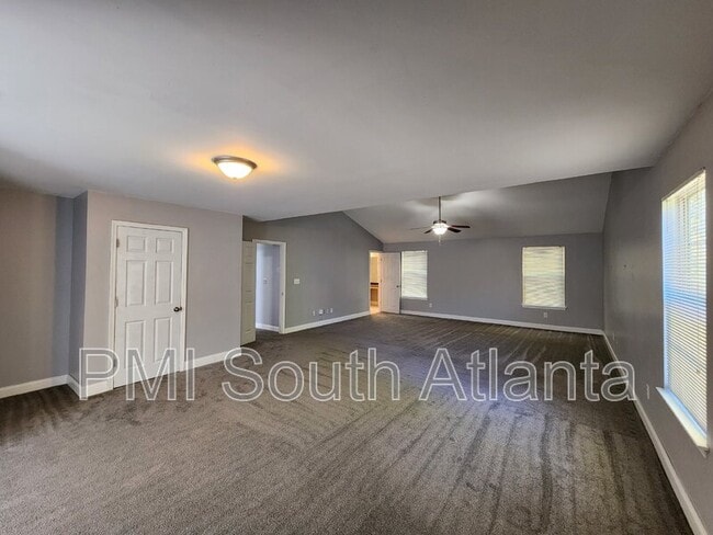 Building Photo - 2085 Winding Crossing Trail