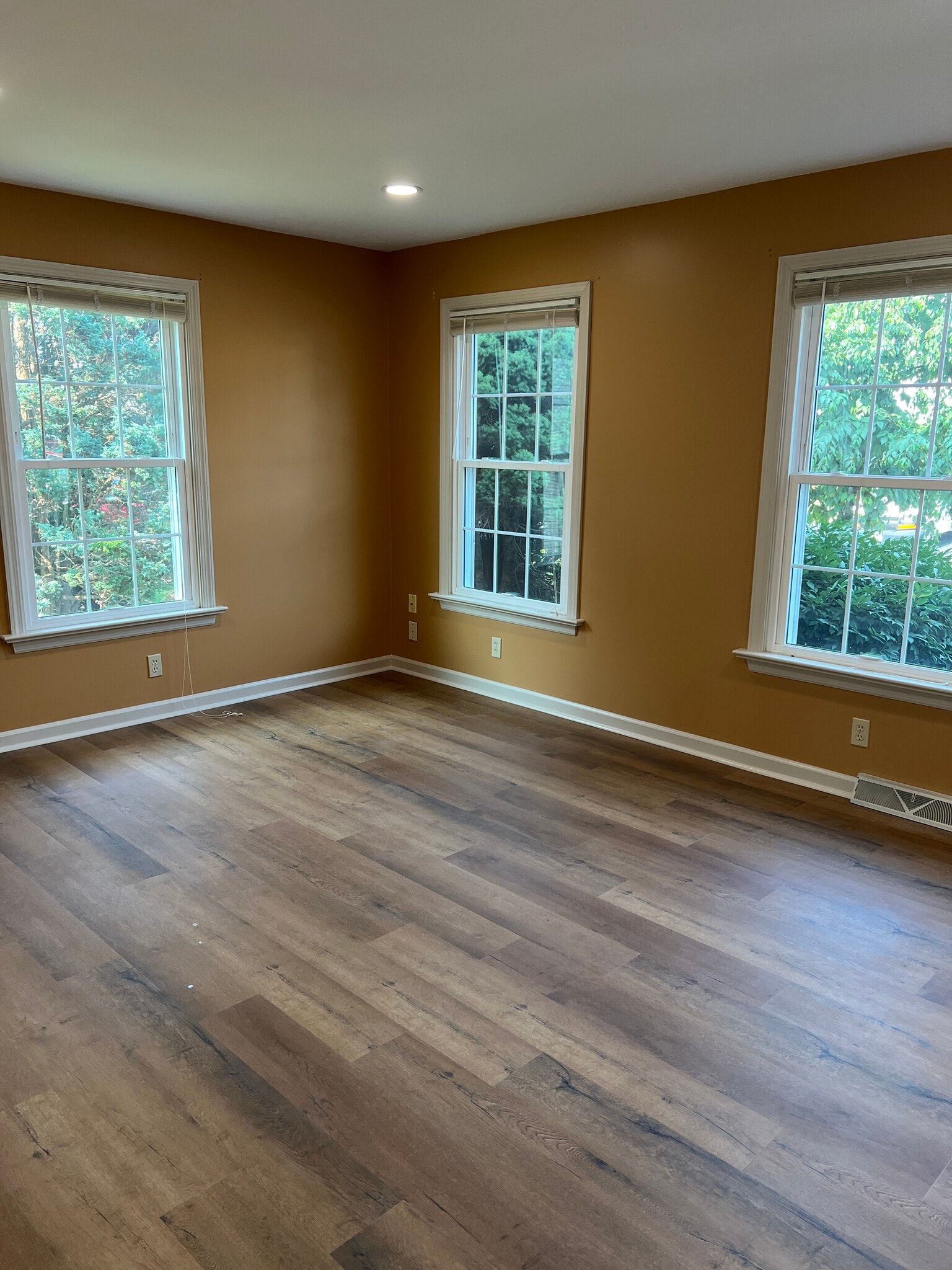 Building Photo - 1516 Tussey Ct