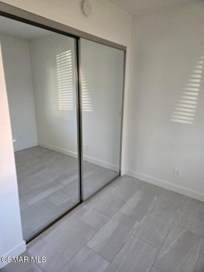 Building Photo - 1132 Landsburn Cir