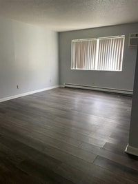 Building Photo - 595 Wagner Dr