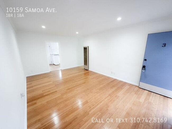 Building Photo - 10159 Samoa Ave