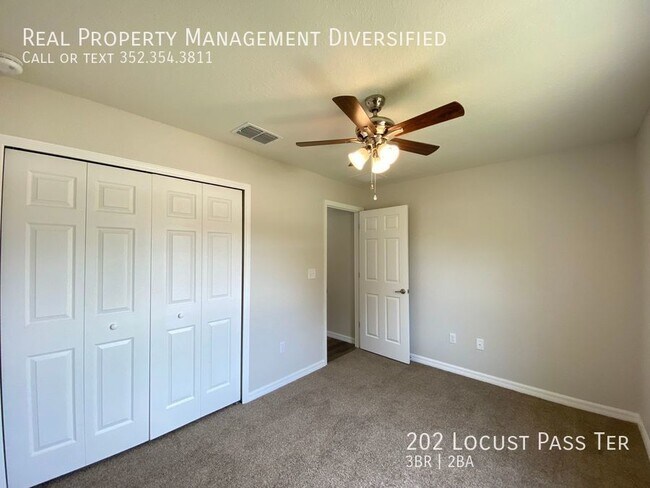 Building Photo - 202 Locust Pass Terrace