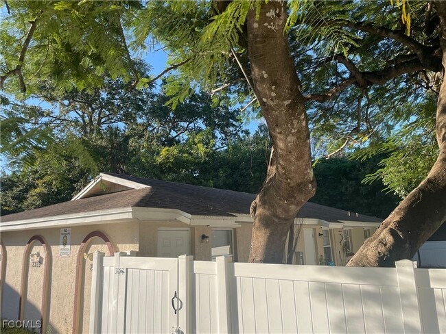 Building Photo - 2357-2361-2361 Lafayette St