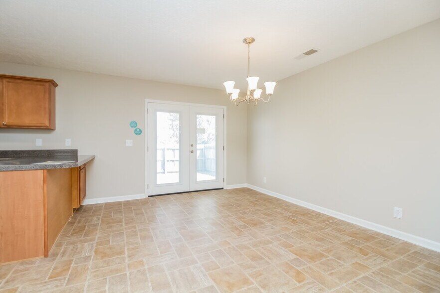 Building Photo - 3334 Perlino Dr