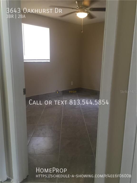 Building Photo - 3643 Oakhurst Dr