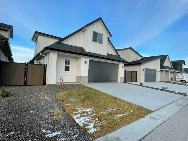 Building Photo - 2171 E Hidcote St