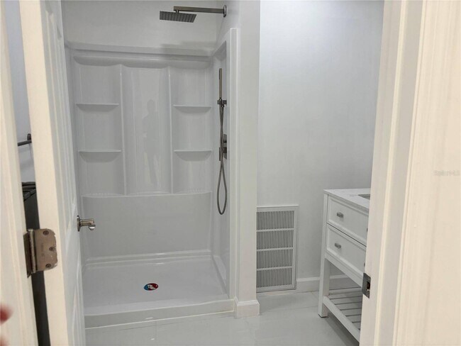 Building Photo - 124 Coronado Rd