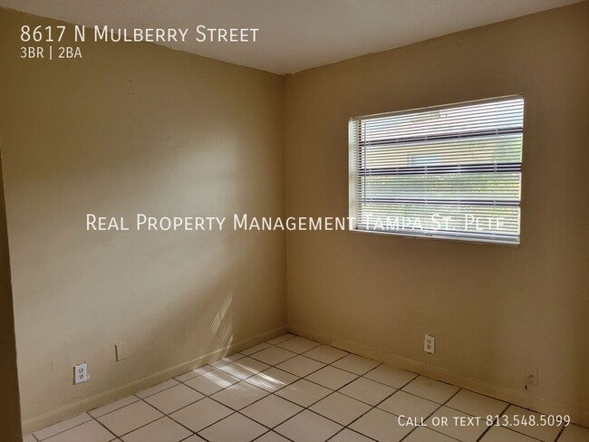 Building Photo - 8617 N Mulberry St