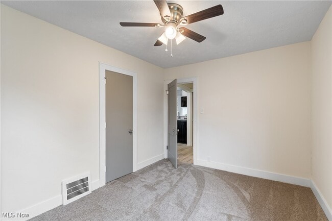 Building Photo - 1056 Belden Ave