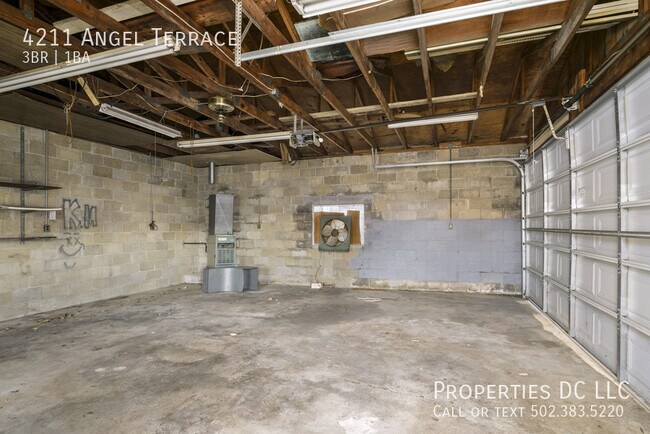 Building Photo - 4211 Angel Terrace