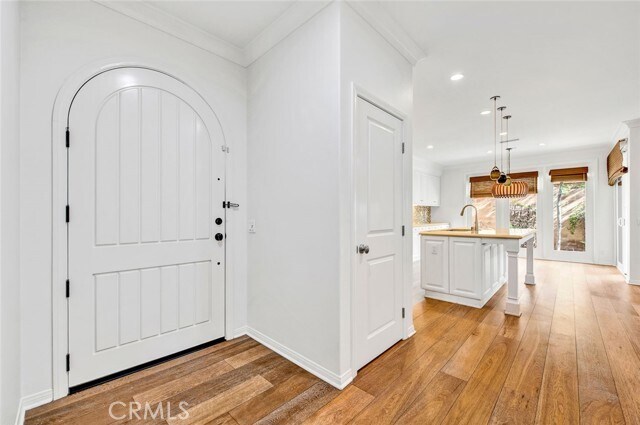 Building Photo - 34 Somerton
