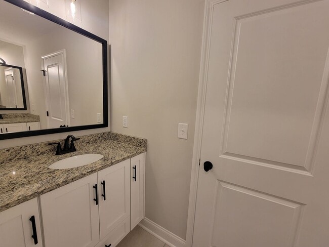 Building Photo - Baldwin Place - Columbia County