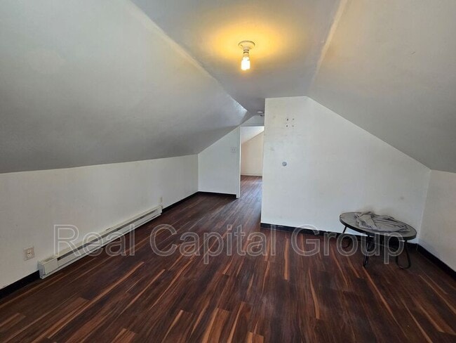 Building Photo - 310 Claremont Ave